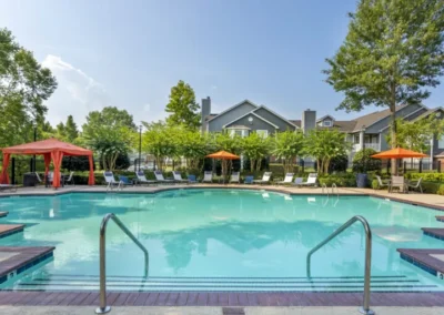 4 Major Differences Between REITs and Private Real Estate Investments Every High Net Worth Investor Should Know